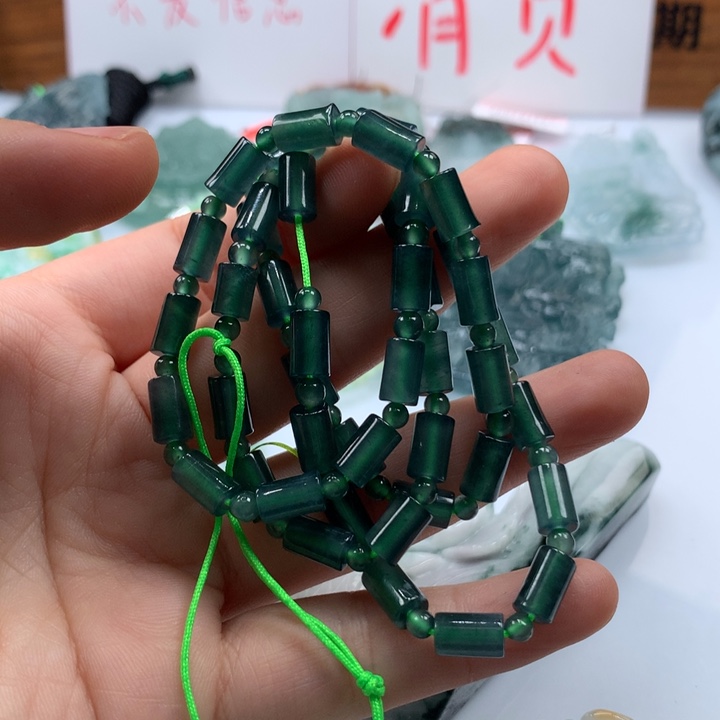 翡翠颈饰未镶嵌保真天然A货翡翠