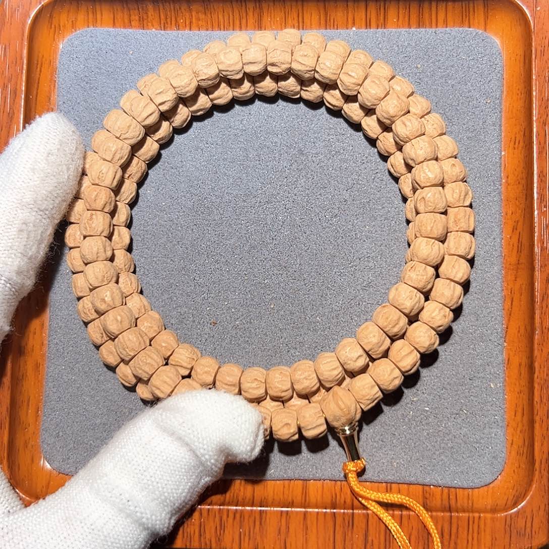 柏香籽/百香籽吊坠黑**娃油皮莲花直切顺7.5+