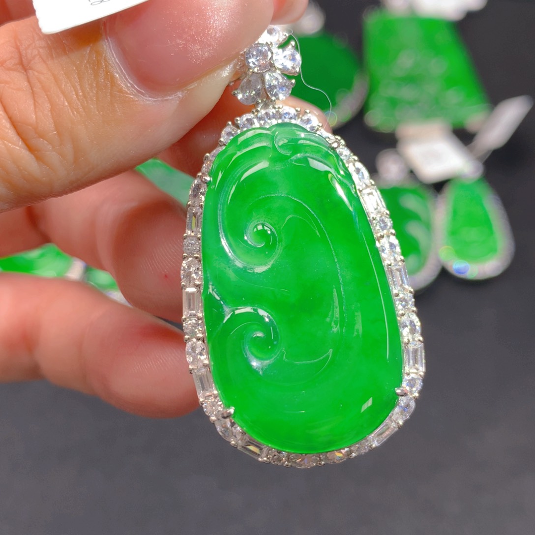 翡翠颈饰银S925镶嵌11111111