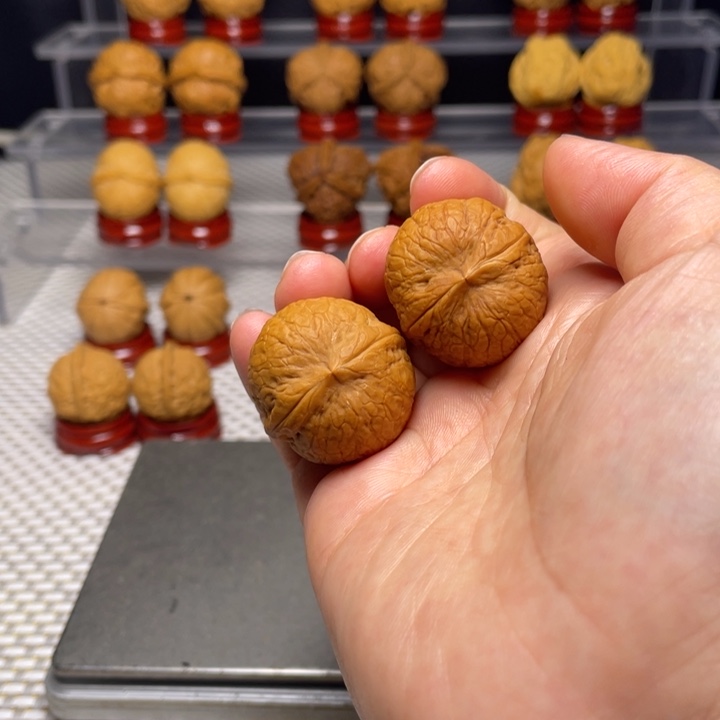 文玩核桃把件13粗筋钢蛋