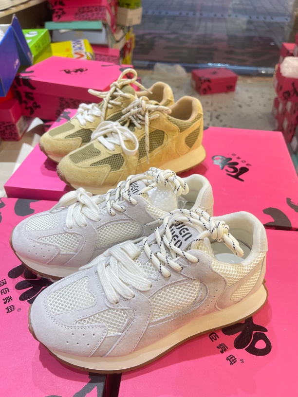 厚底网面透气阿甘鞋女鞋