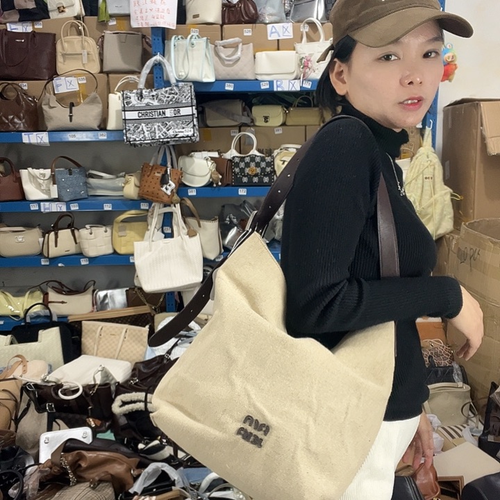 蚕丝299健健康康平平安安