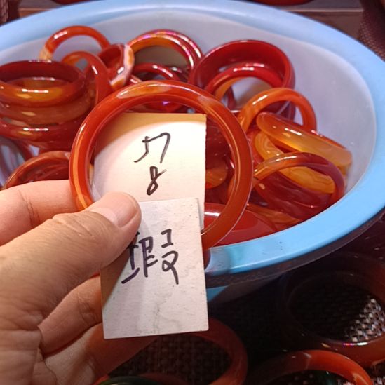 玛瑙/玉髓未镶嵌手镯