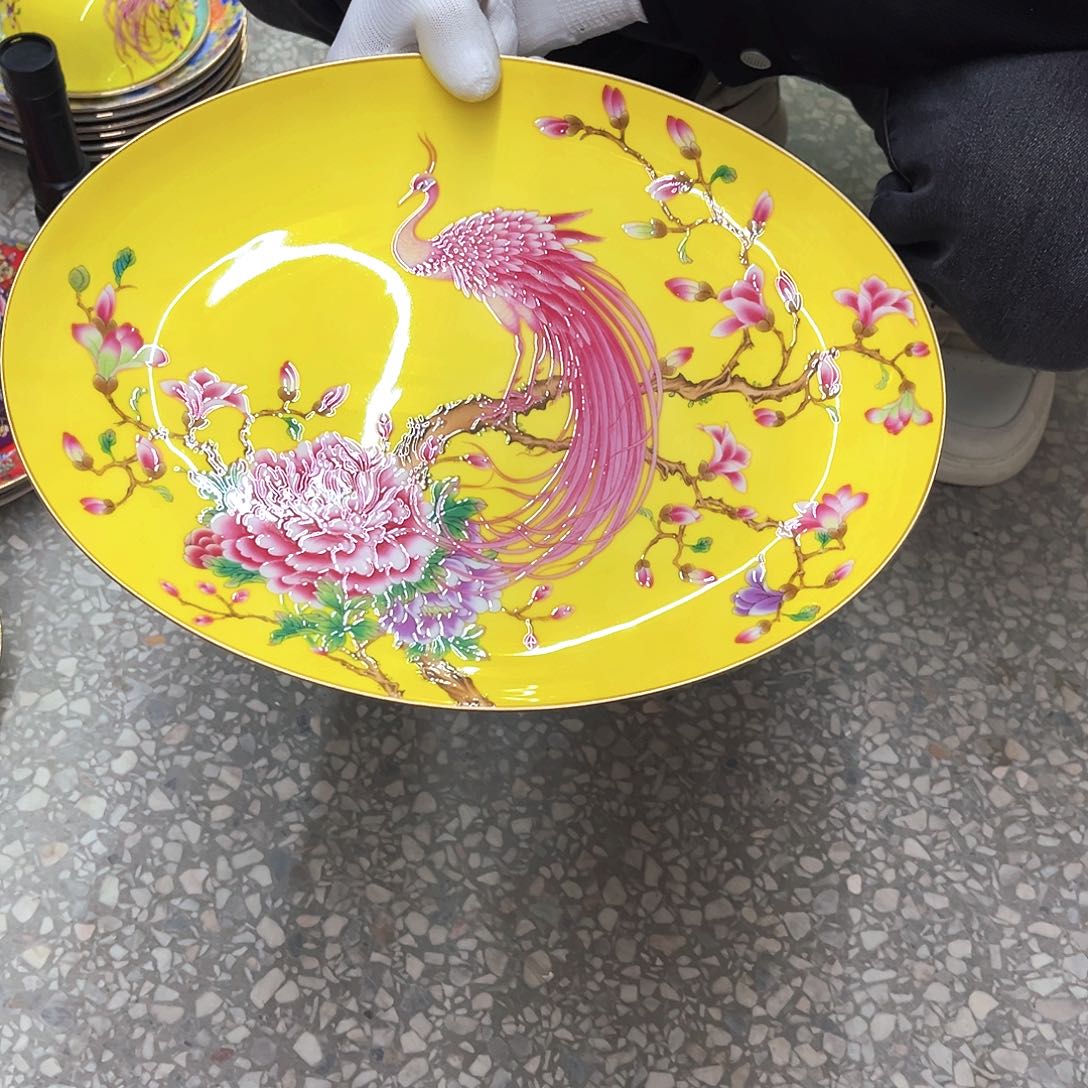 瓷12英寸1平黄。。。。。。。