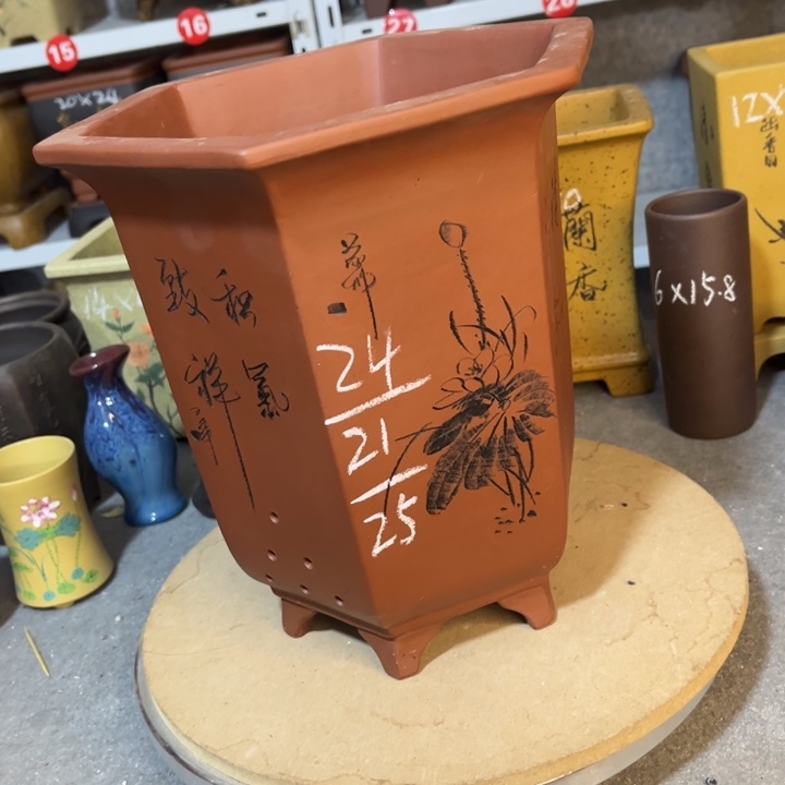 紫砂花盆紫砂花盆