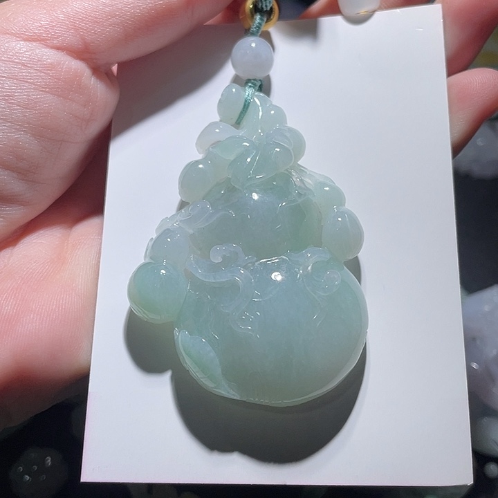 颈饰未镶嵌翡翠天