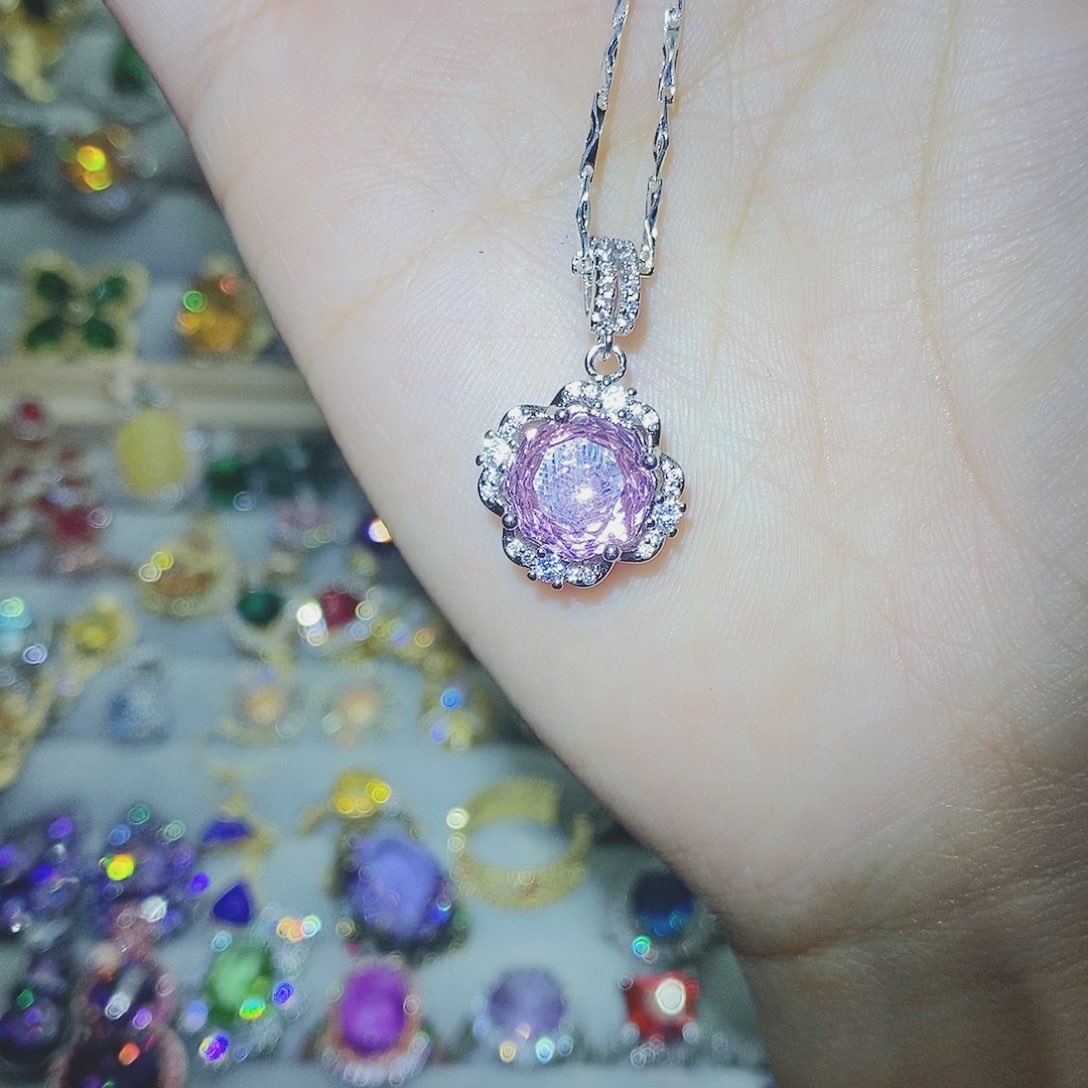 【闪购商品】托帕石耳饰银S925镶嵌