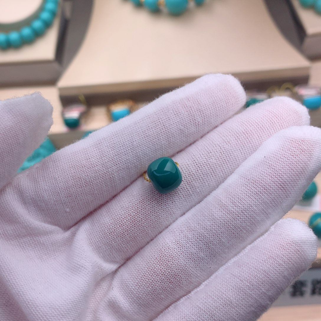 绿松石珠宝奇石未镶嵌9.4mm