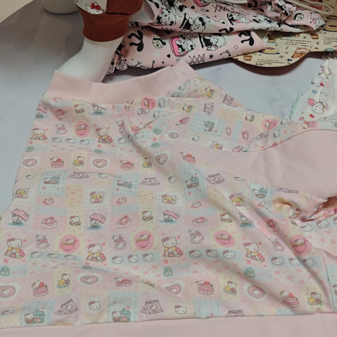 现货短款护手衣滑滑梯kt 7xl