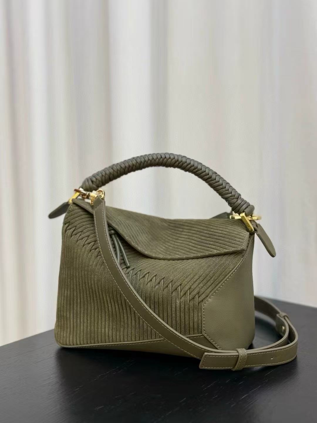 『XIGE STUDIO黑标』（进口原厂皮）Puzzle几何内里麂皮斜挎包