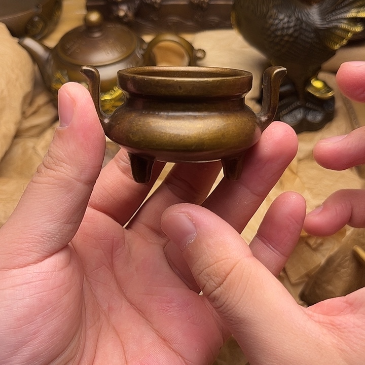 铜器精美好物点击下单