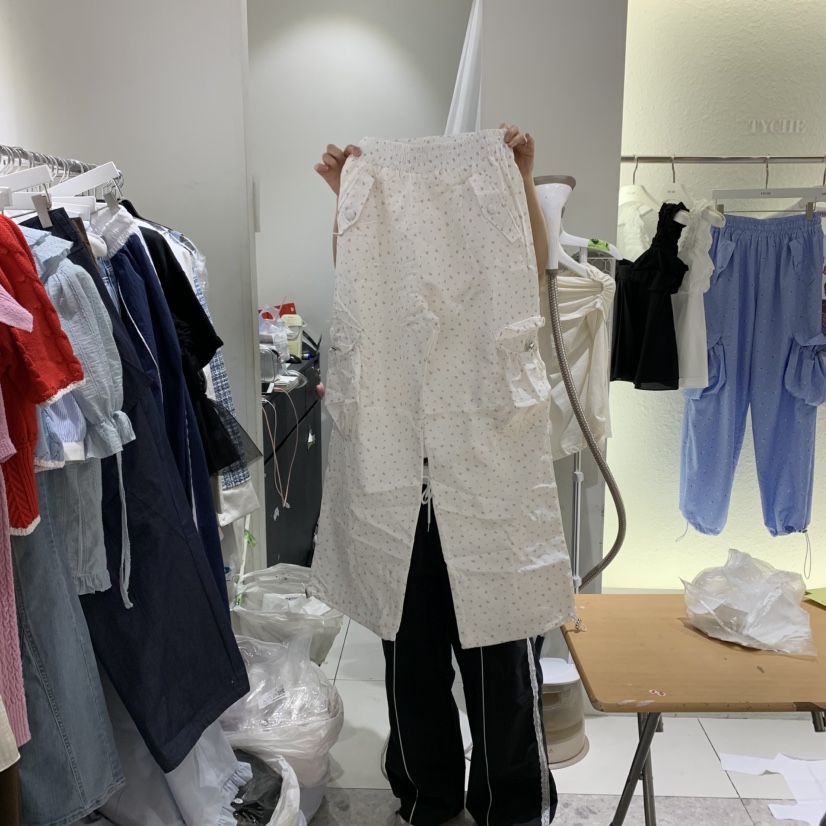韩国东大门TYCHE碎花工装长裤NO退NO换