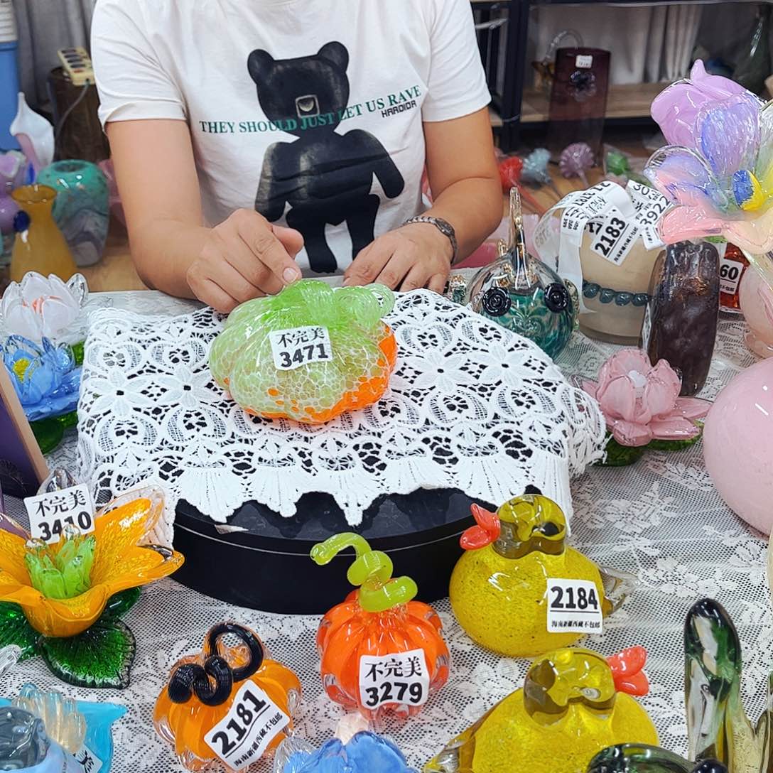 3471 家悦琉璃工艺品不完美