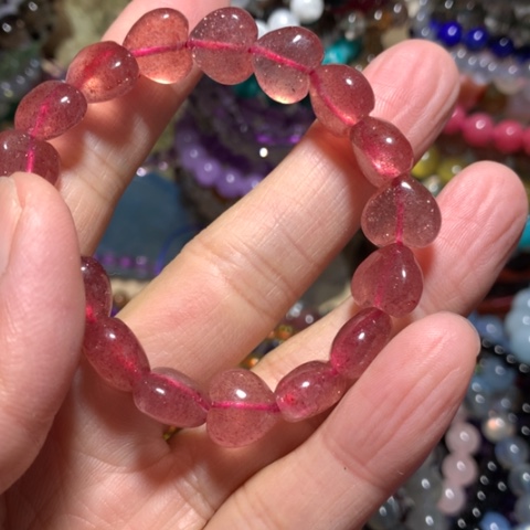 水晶手串未镶嵌爱心手串