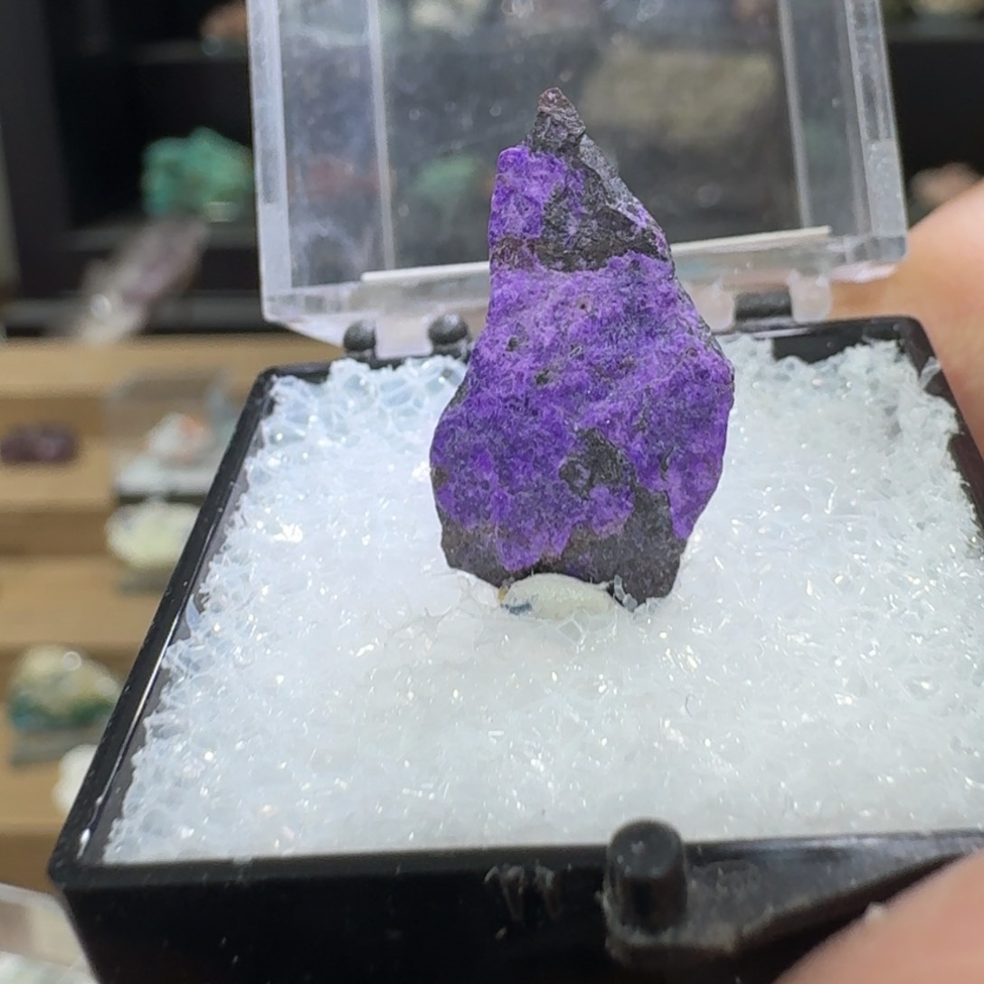 月下珠宝严选矿物