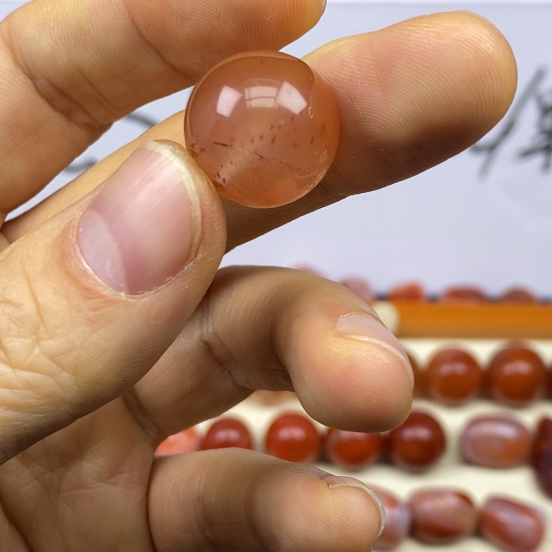 用***6南红玛瑙未镶嵌手链