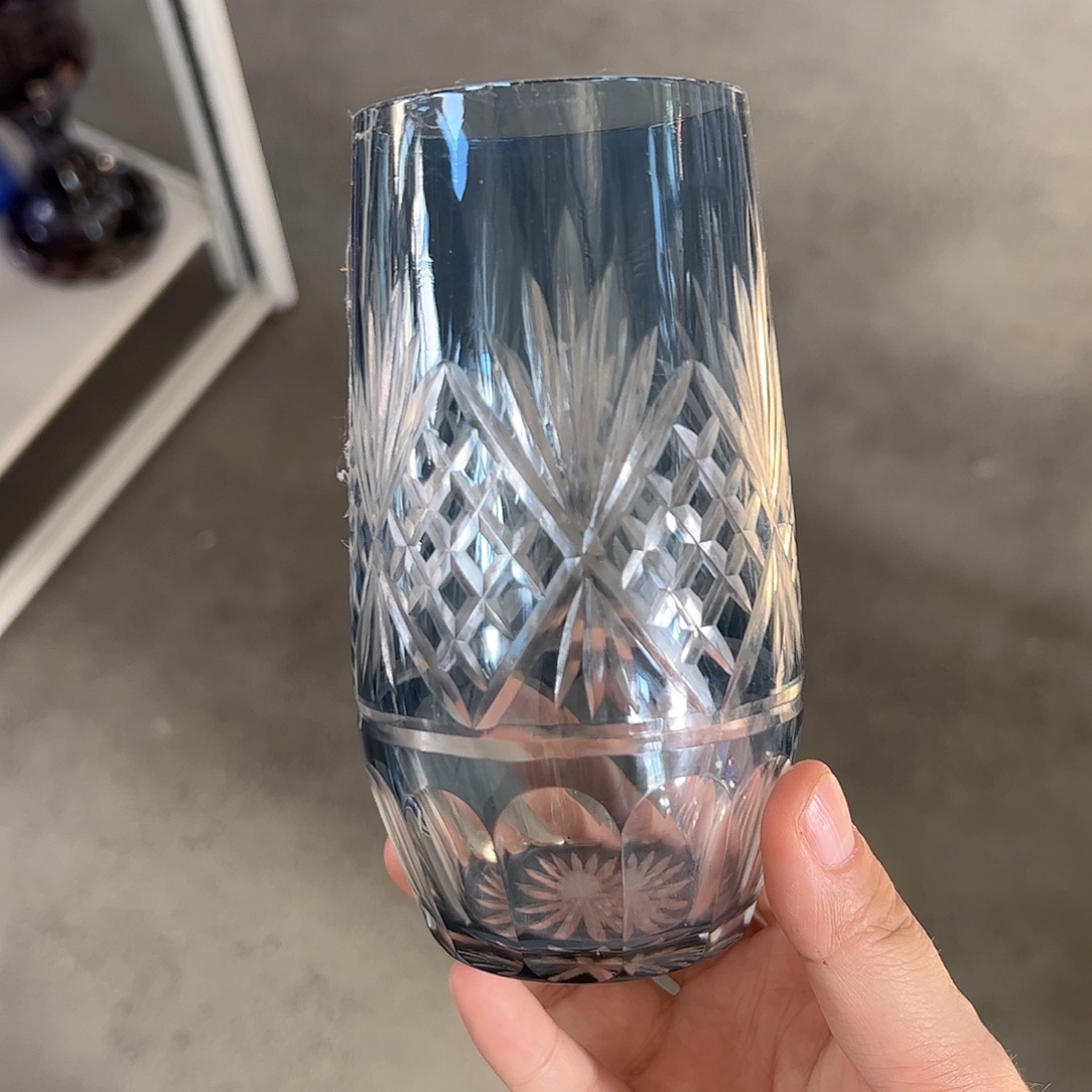 水晶玻璃平底款微瑕一个