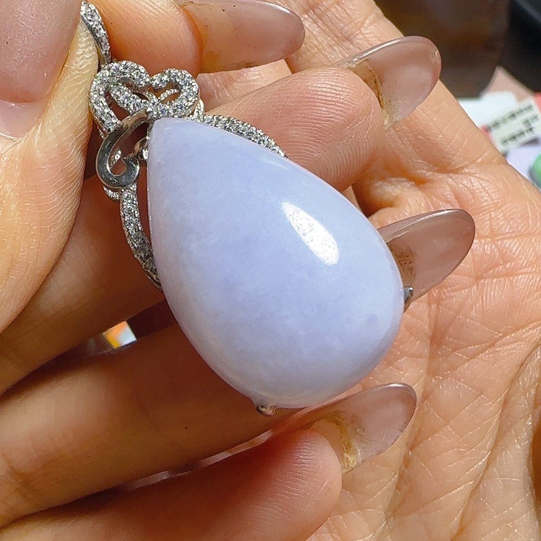 翡翠颈饰未镶嵌年****5翡翠240