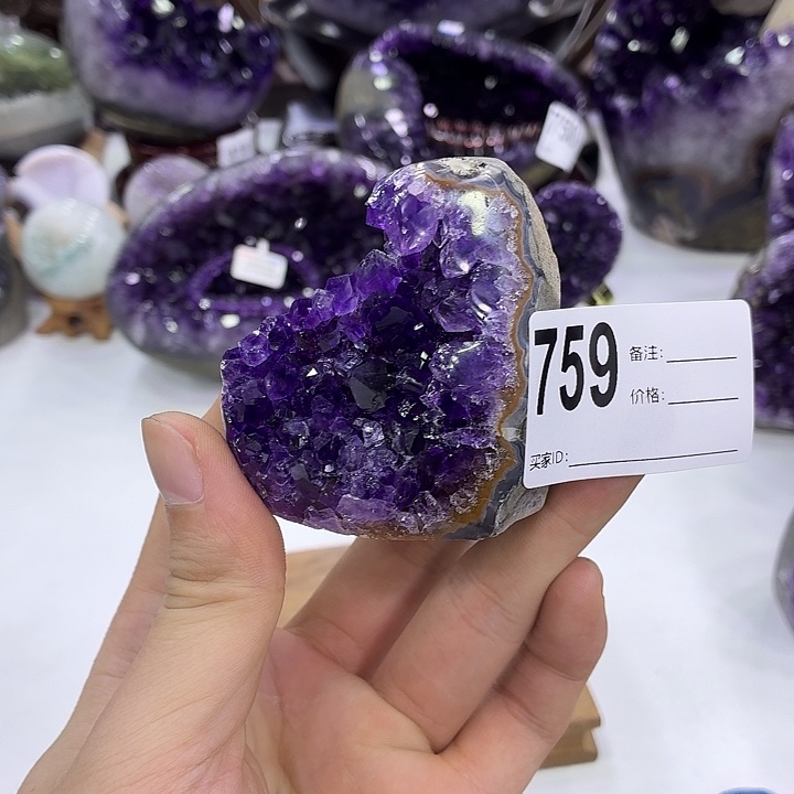 水晶未镶嵌大型摆件（非配饰）