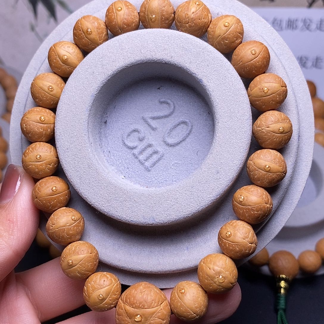 H***.凤眼菩提吊坠12手串