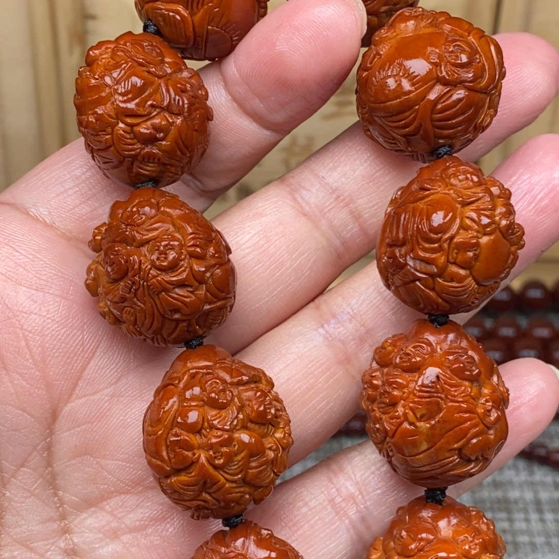 飞***哥吊坠橄榄核财神23