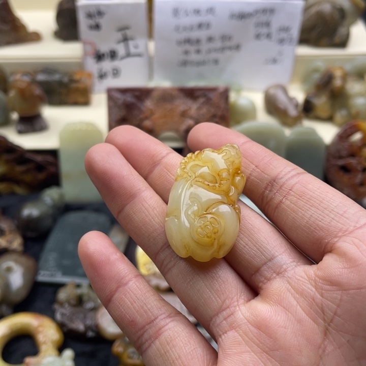 蛇纹石玉颈饰未镶嵌204