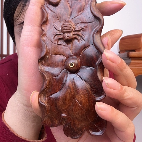 檀香紫檀（小叶紫檀）小叶紫檀手雕香插