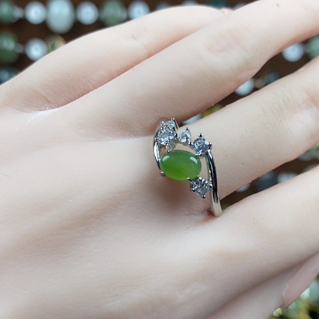 和田玉（碧玉）戒指合金