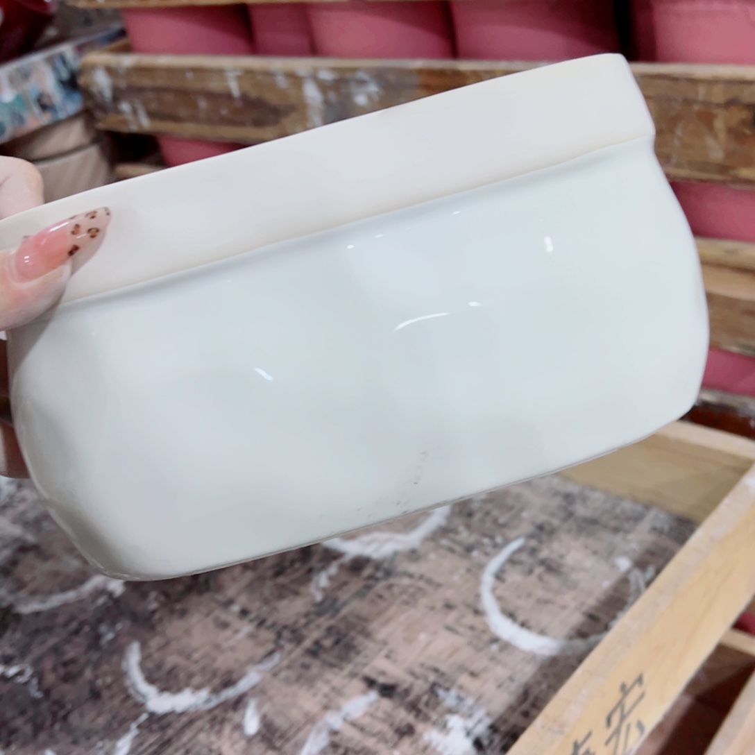 有孔陶瓷花盆，满10米包邮发货