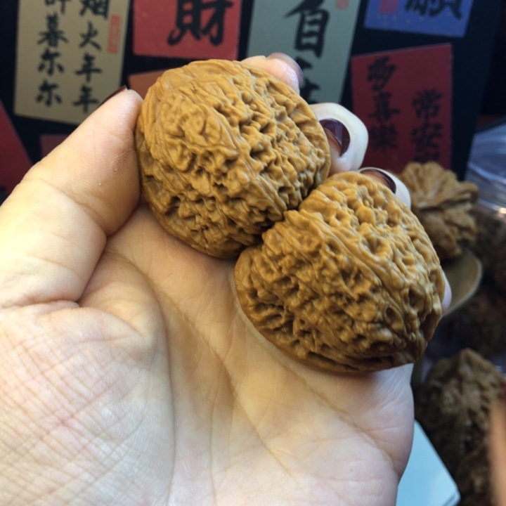 吊坠桃核南疆高炮三角38