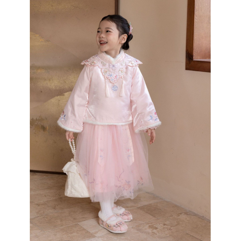 2412冬季新款现货儿童冬季古装汉服古风中国风云肩年服套装