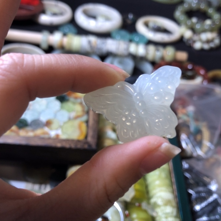 岫玉未镶嵌岫玉手链