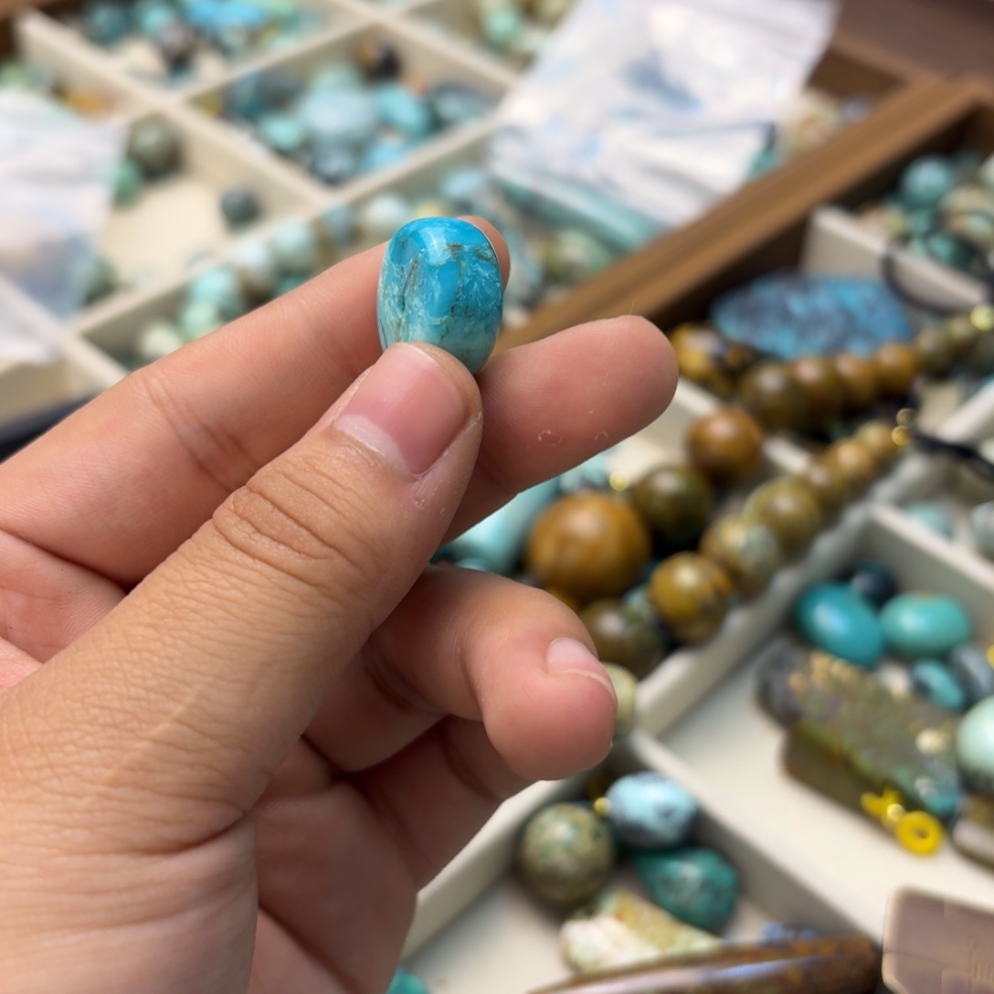 南红玛瑙未镶嵌绿松石