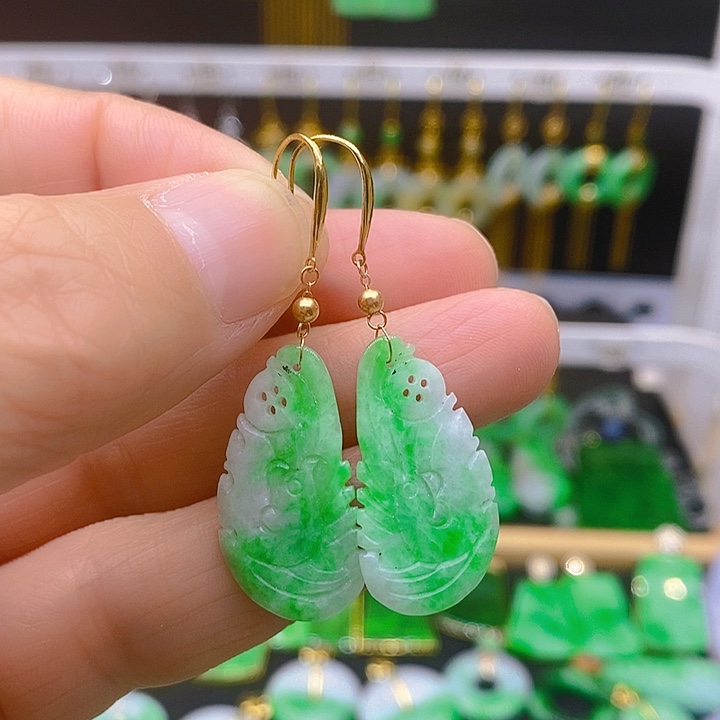 翡翠耳饰18K金镶嵌耳坠