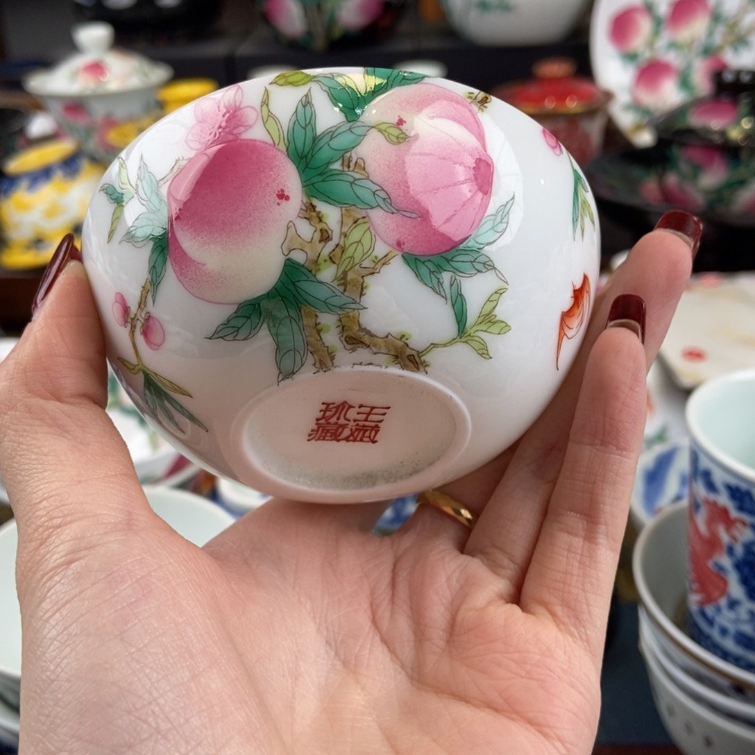 陶瓷艺术家的作品是一种非常