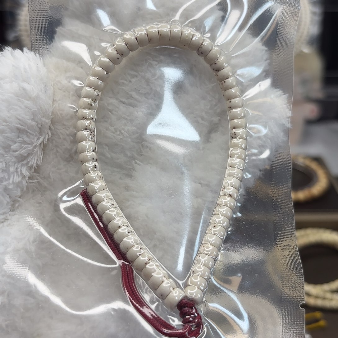 星月菩提吊坠头条同枝石玉药片6*3数星