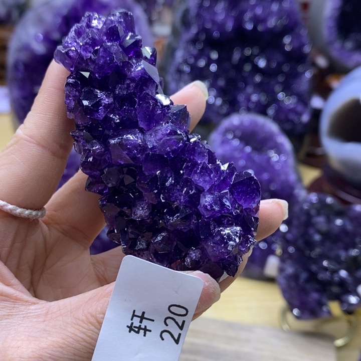 水晶大型摆件（非配饰）未镶嵌