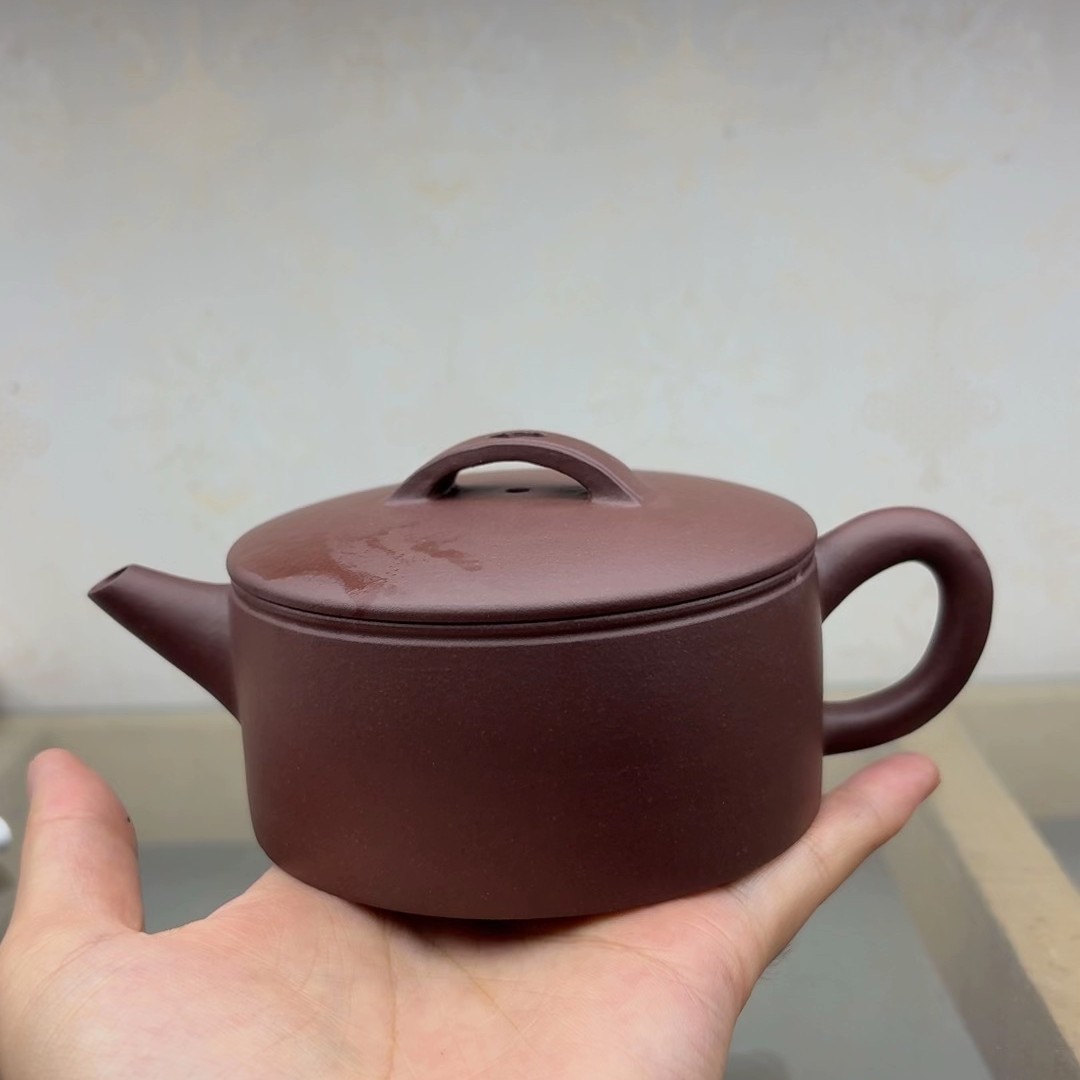 福利品（微瑕疵），性价比超高，紫砂原矿汉瓦壶，半手工艺，容量200cc