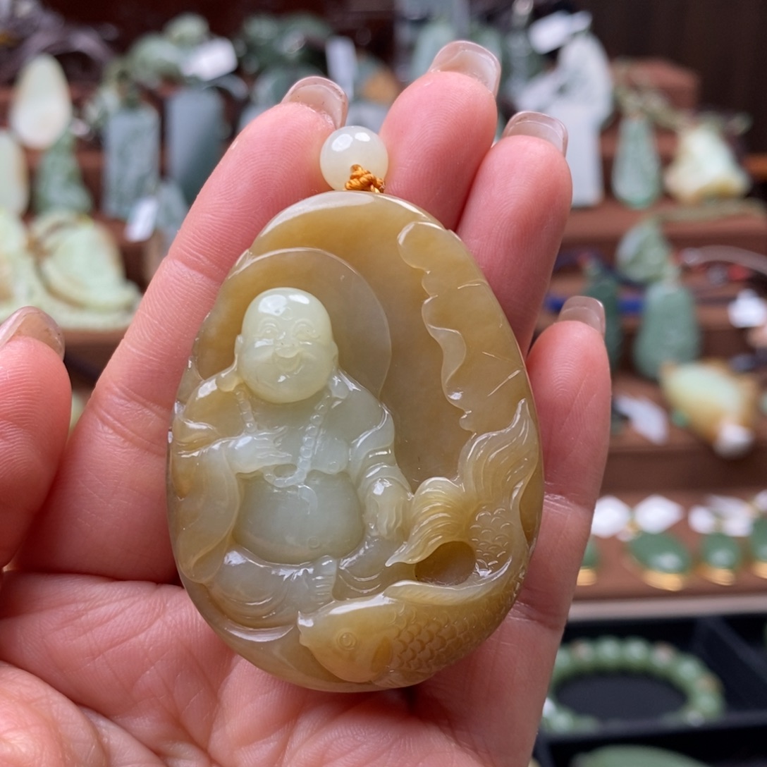 7***7和田玉未镶嵌挂件