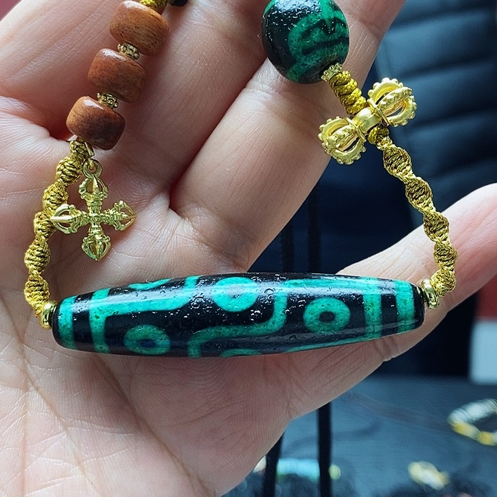 玛瑙/玉髓颈饰合金