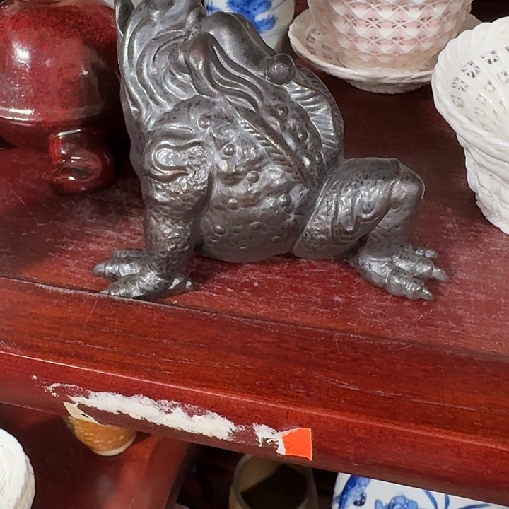 主人杯一个，瓷。。。