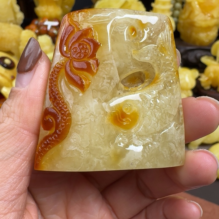 蜜蜡珠宝奇石未镶嵌