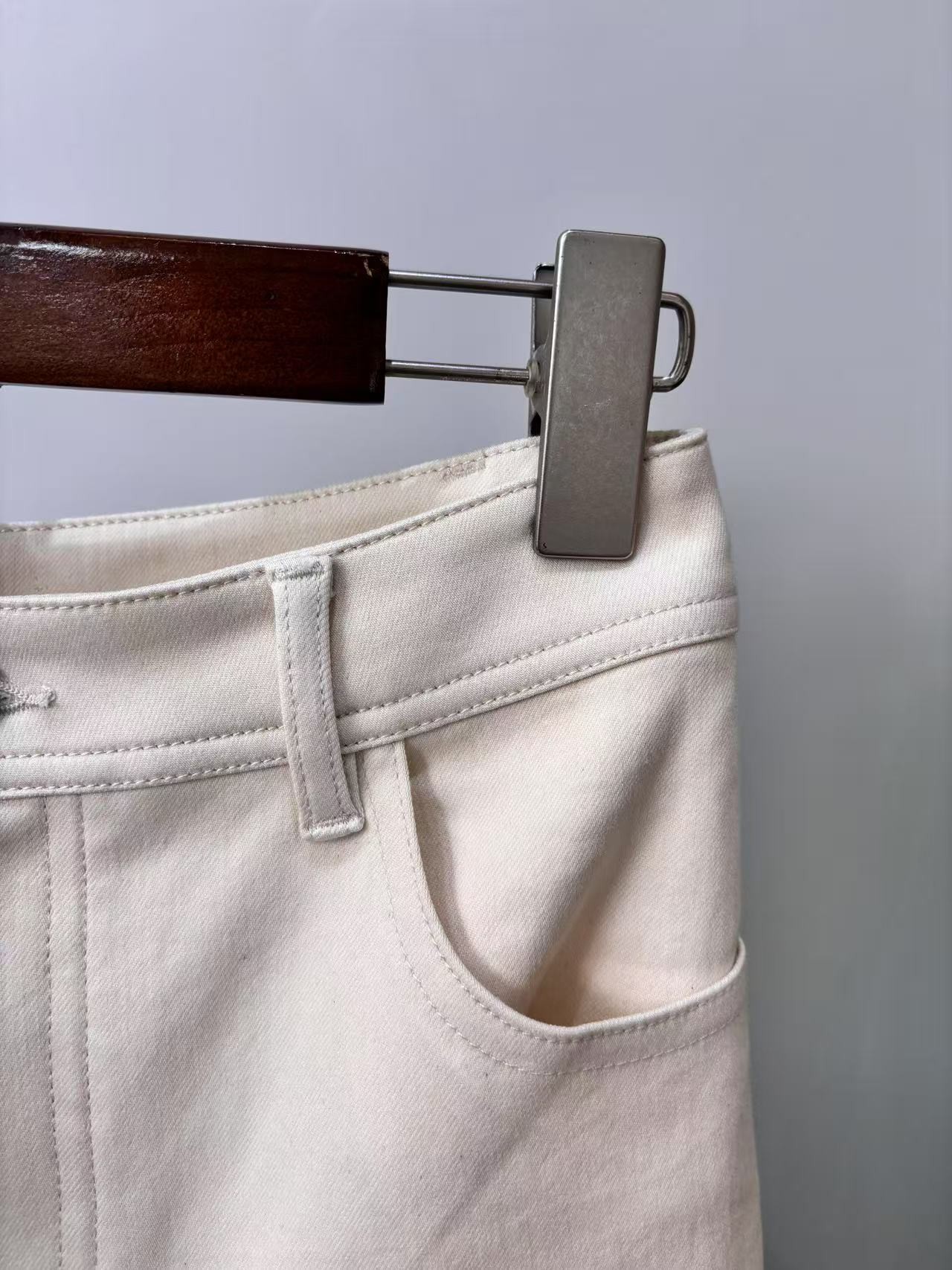 [轻奢] 时尚女装夏季百搭中腰小直筒裤 DPT222W21