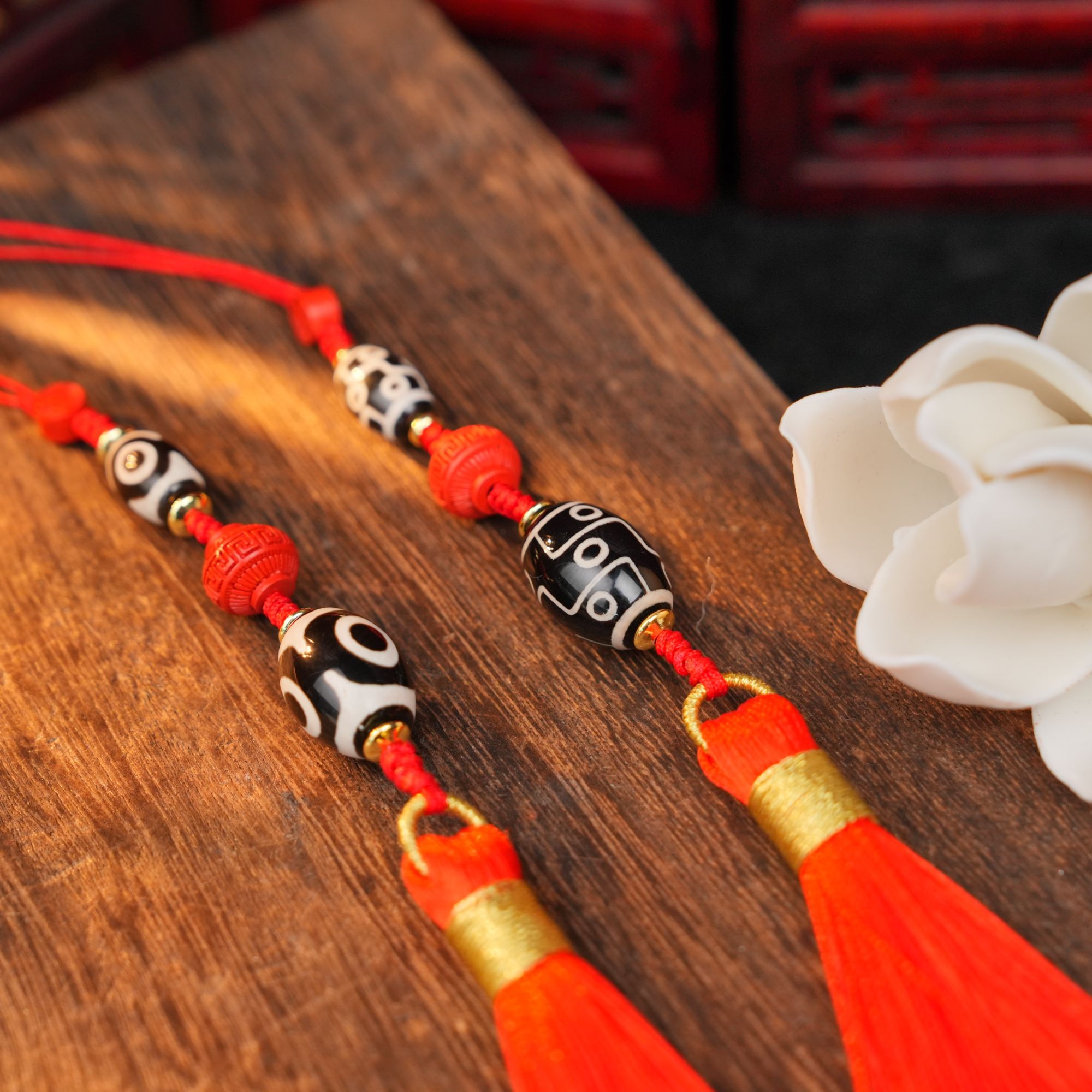 九Y猫三珠珠朱砂挂件