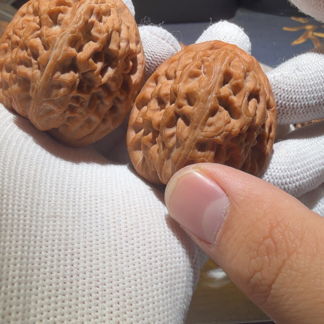 ****鸠吊坠文玩核桃红锦鲤