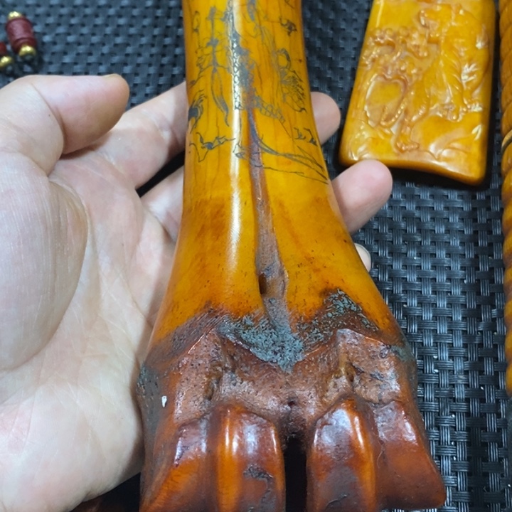 滴血莲花菩提吊坠