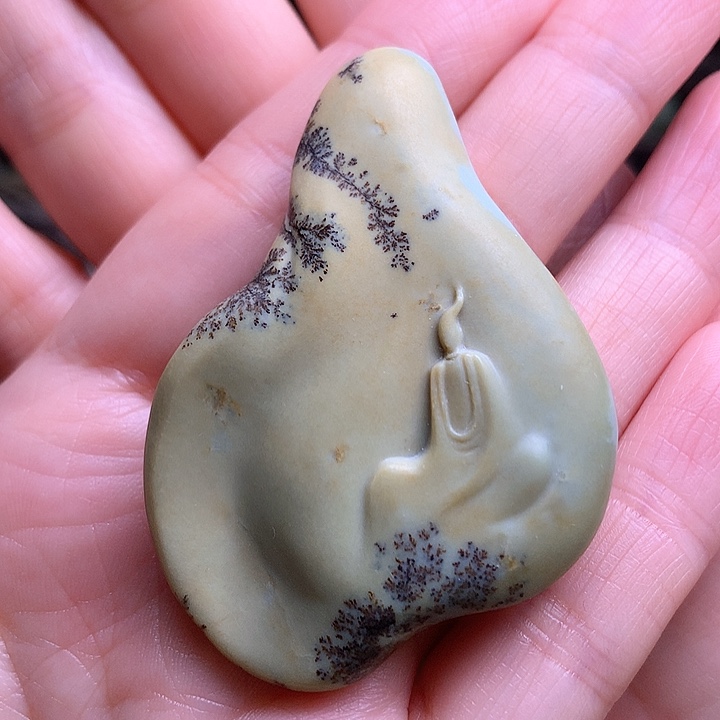 岫岩河磨玉（透闪石质玉）挂件未镶嵌