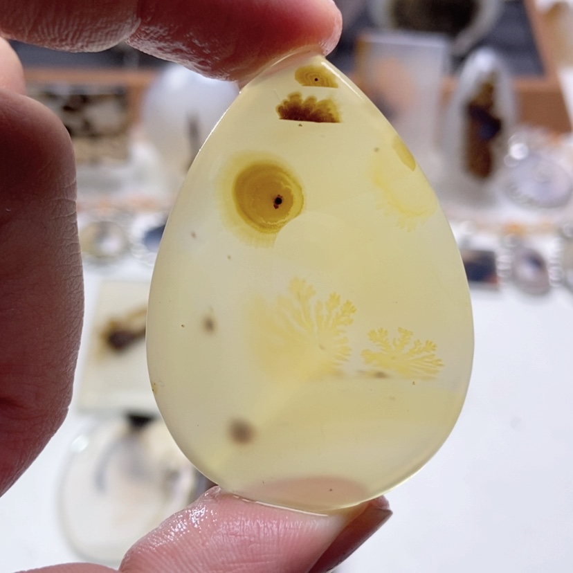 【闪购商品】玛瑙/玉髓颈饰未镶嵌