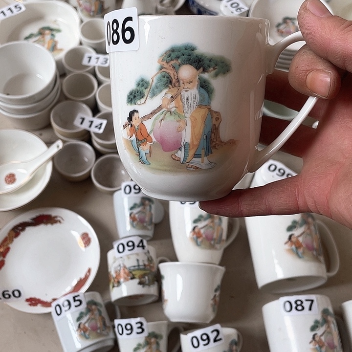 瓷片?**语厂货微瑕，库存微瑕