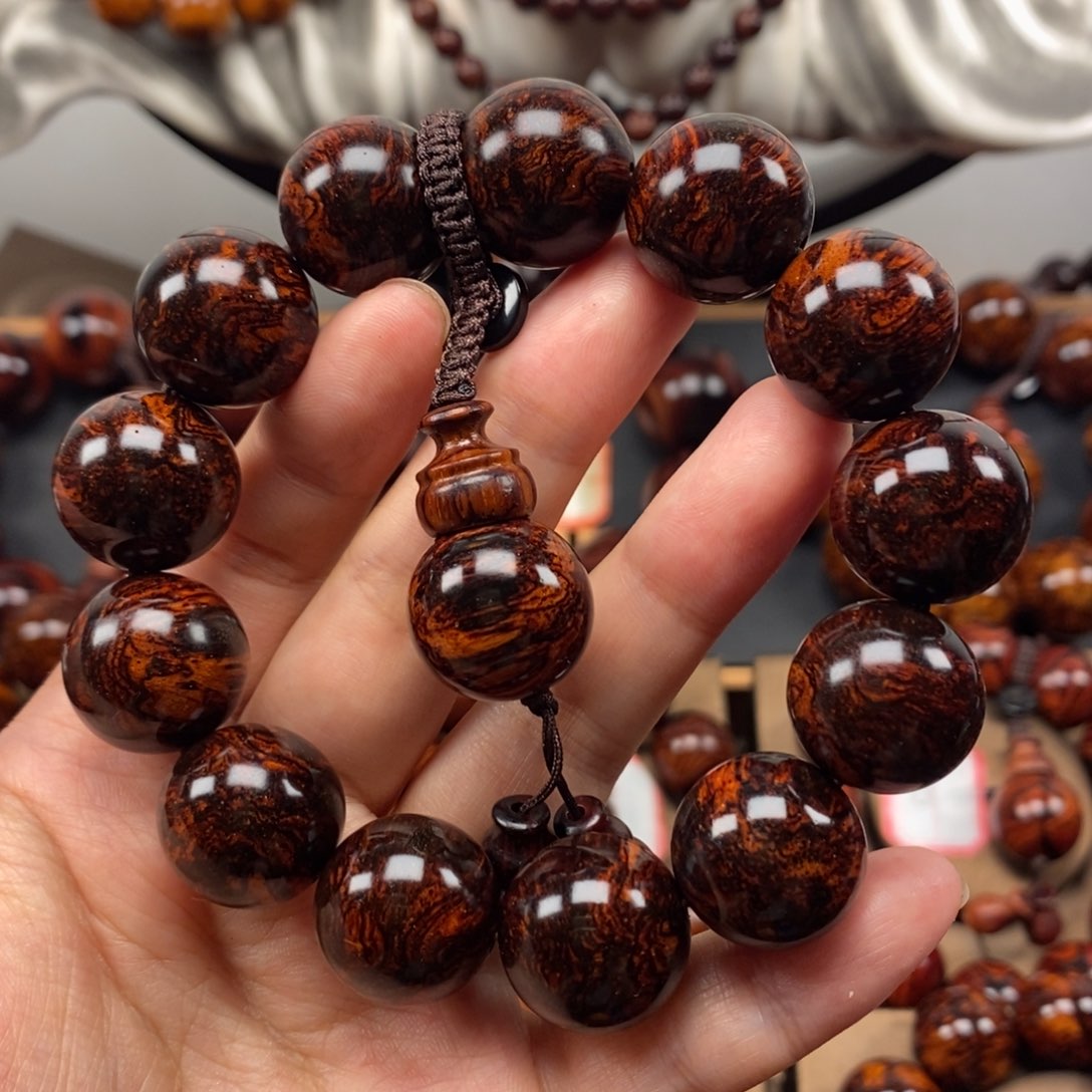 【闪购商品】黄花梨/降香黄檀老****伴1.8烟花龙鳞